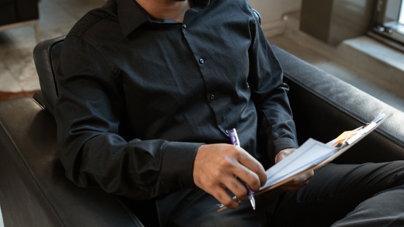 创业应该选择成立公司还是个体